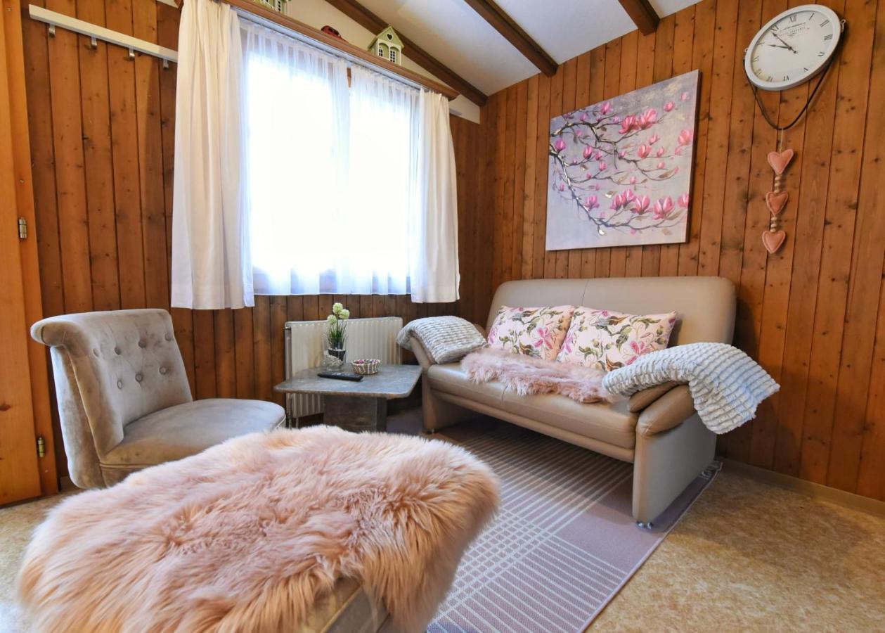 Spellbound A Romantic Hideaway For Adults Aged 18-35 Villa Lauterbrunnen Buitenkant foto